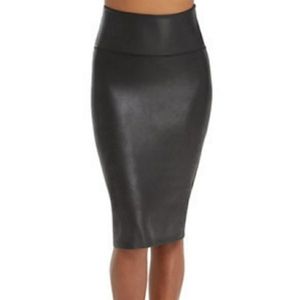 Spanx faux leather skirt - size large